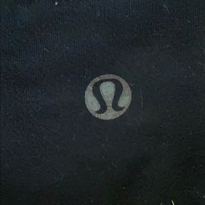 Black Lululemon Wunder Under